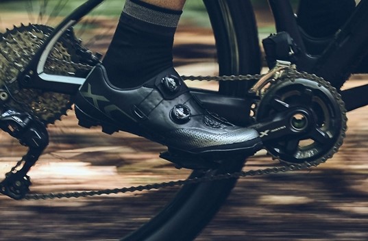 Hoe vallen Shimano fietsschoenen?